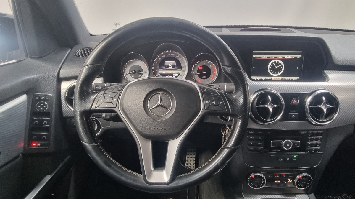 Mercedes GLK — 21