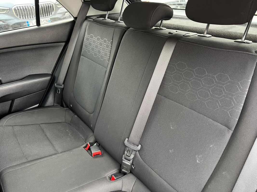 Kia Rio — 11