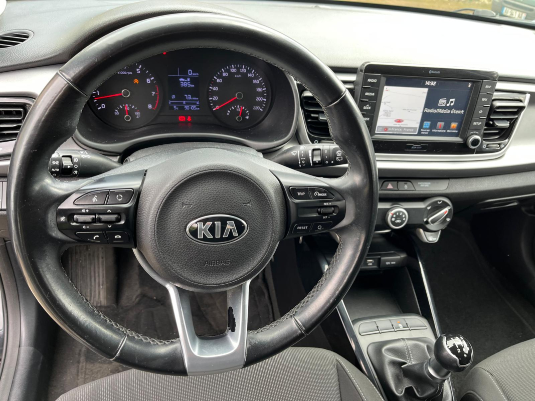 Kia Rio — 12