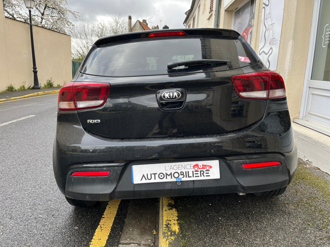 Kia Rio — 5