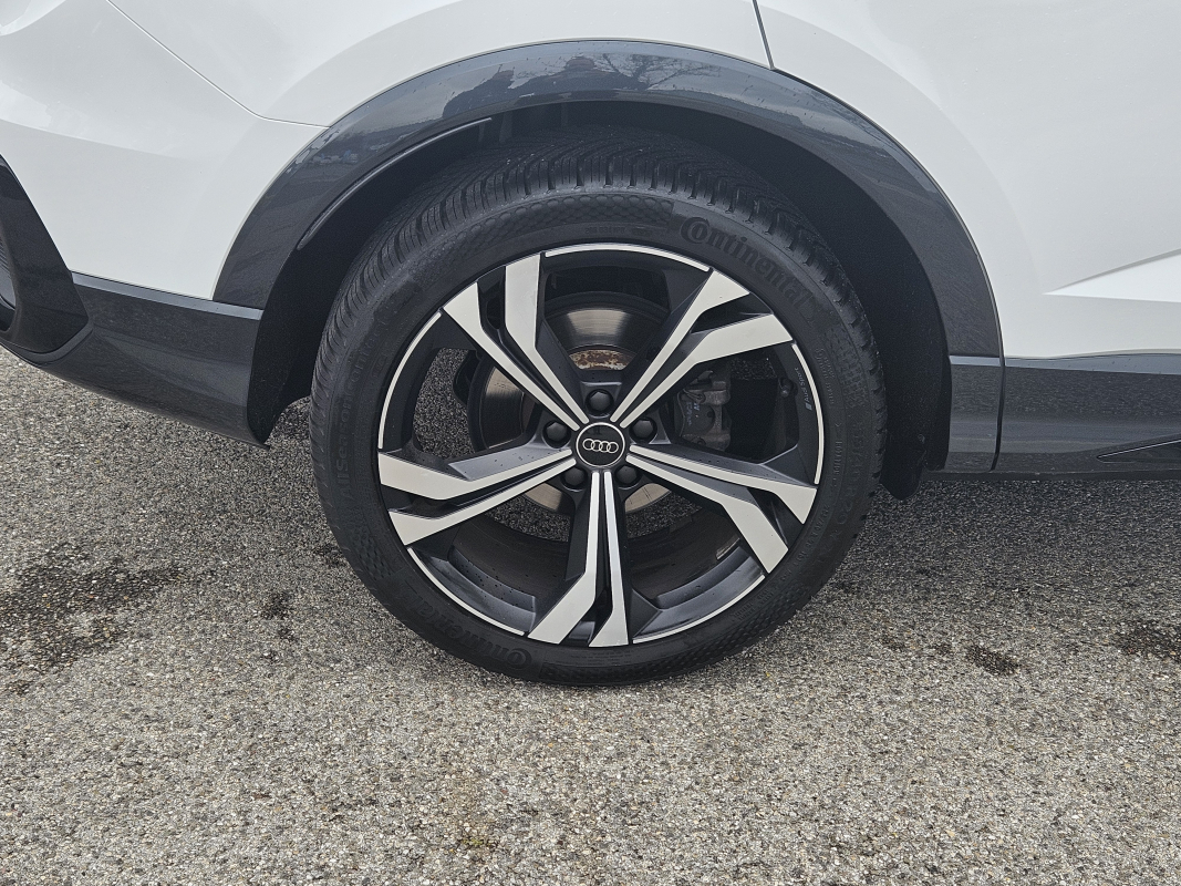Audi Q3 Sportback — 36