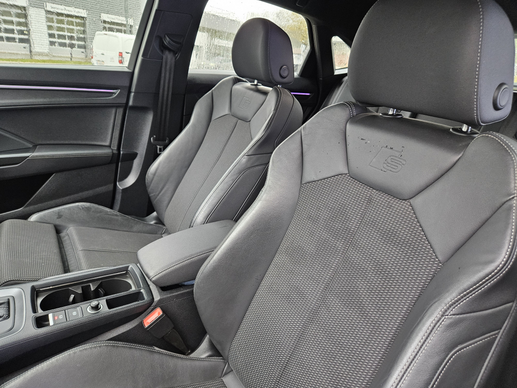 Audi Q3 Sportback — 28