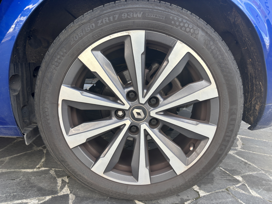 Renault Megane — 18
