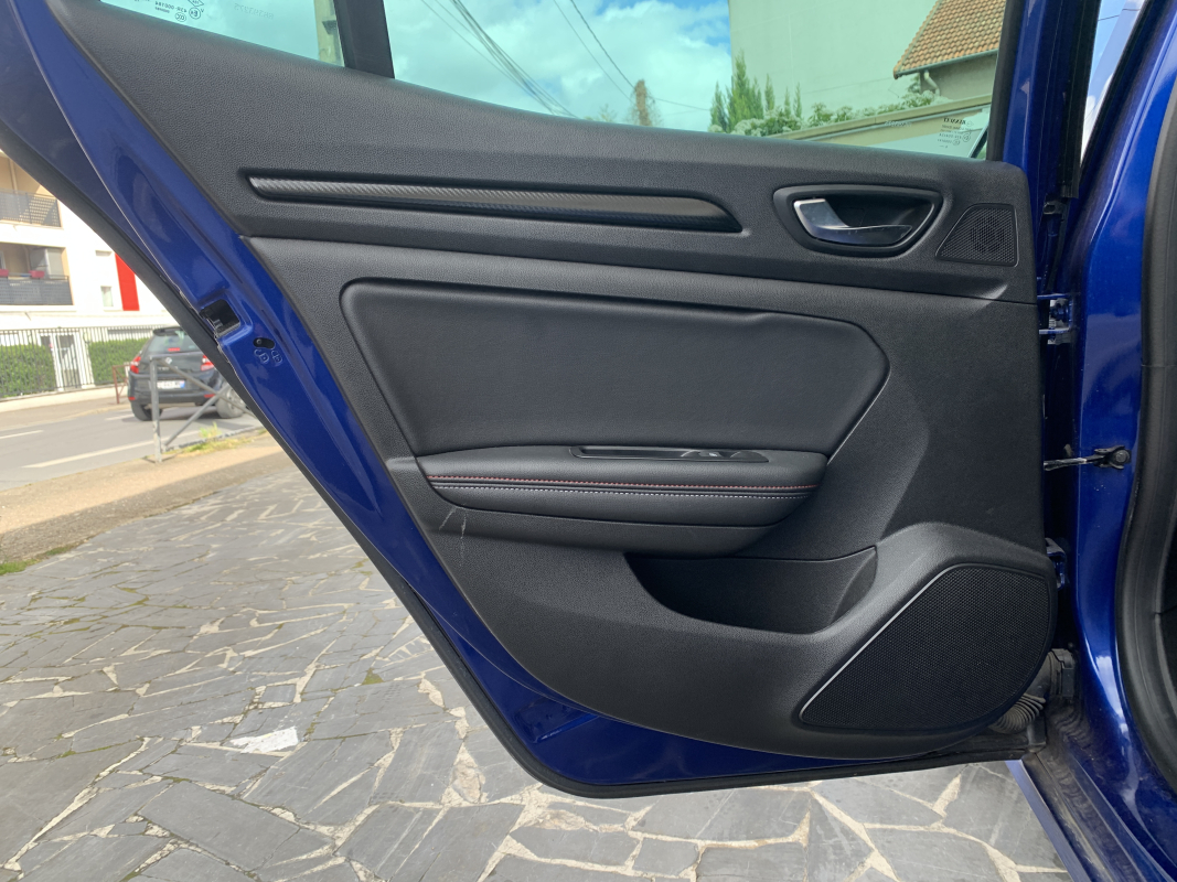 Renault Megane — 17