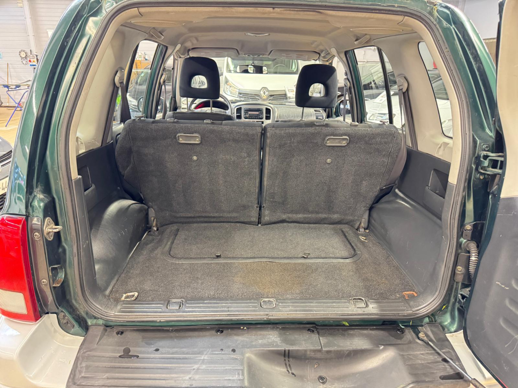 Suzuki Grand Vitara — 23