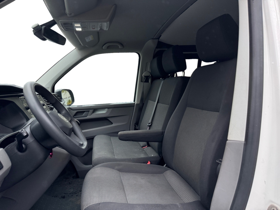 Volkswagen Transporter — 5