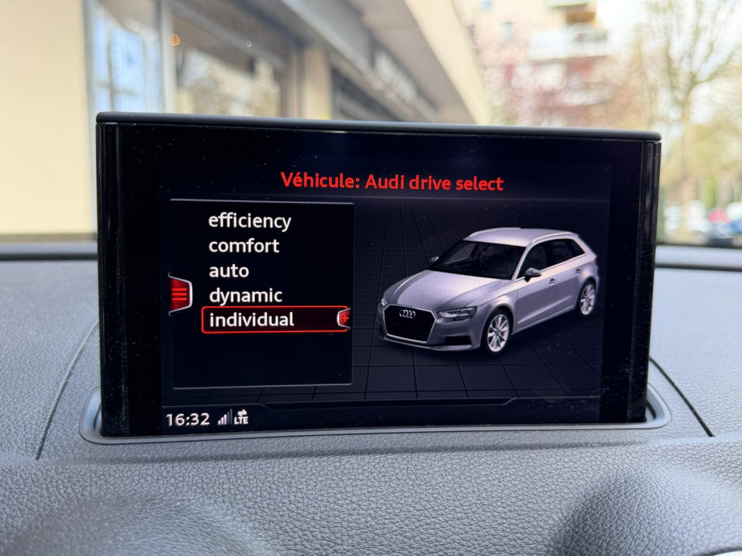 Audi A3 Sportback — 17