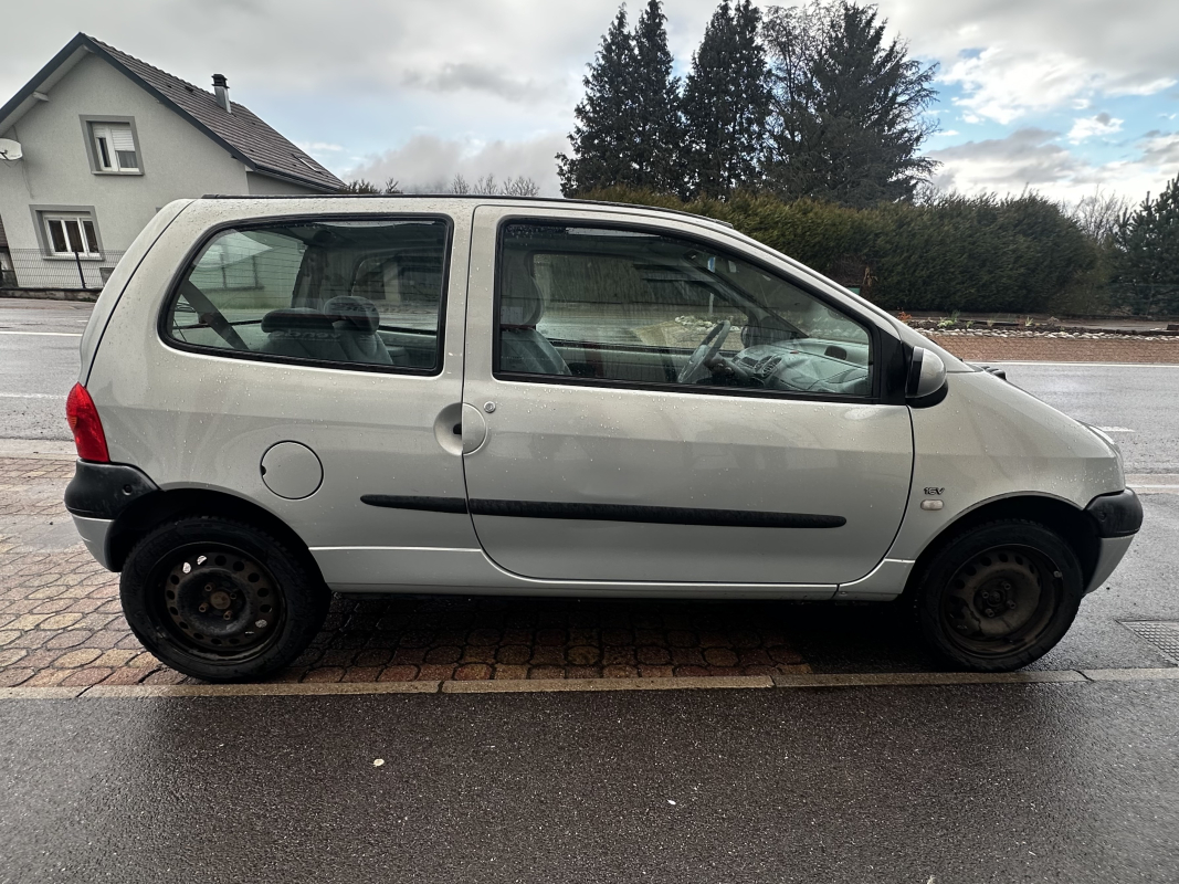 Renault Twingo — 4