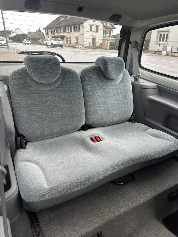 Renault Twingo — 17