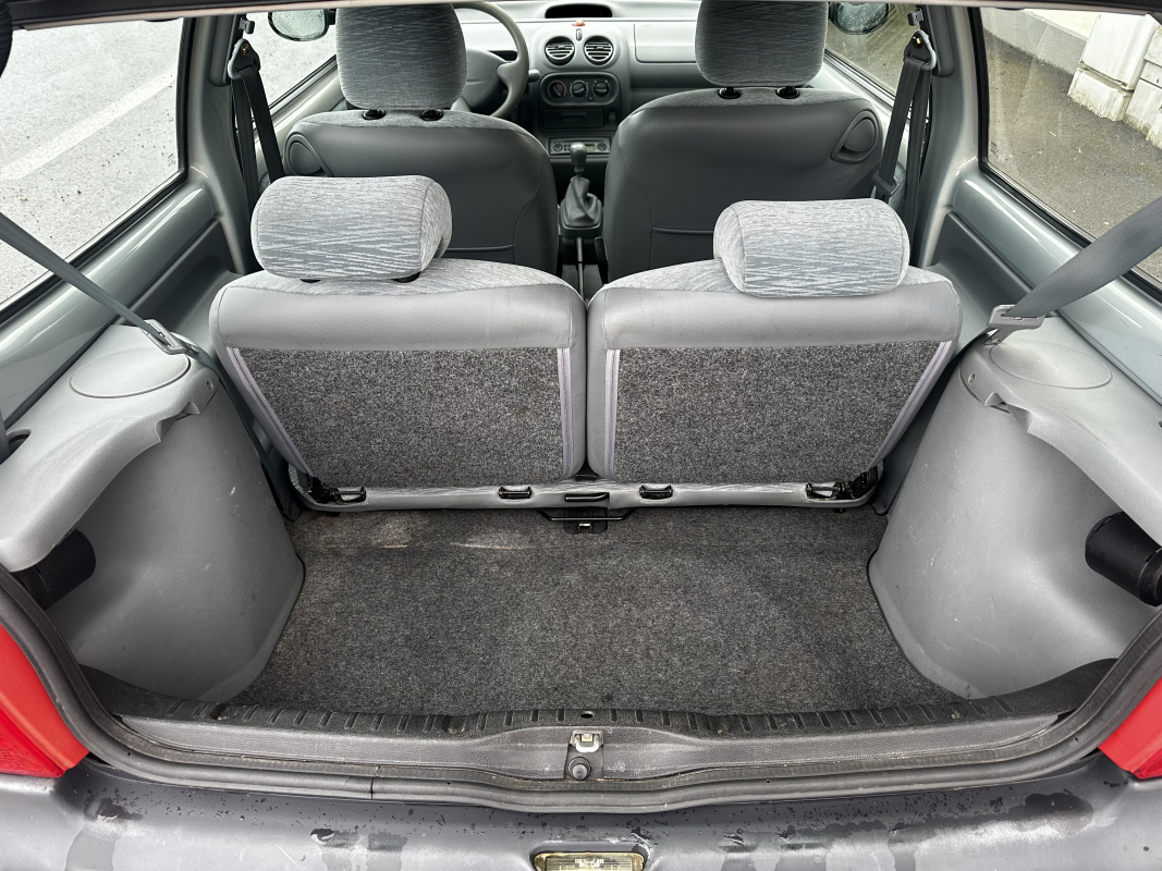 Renault Twingo — 19