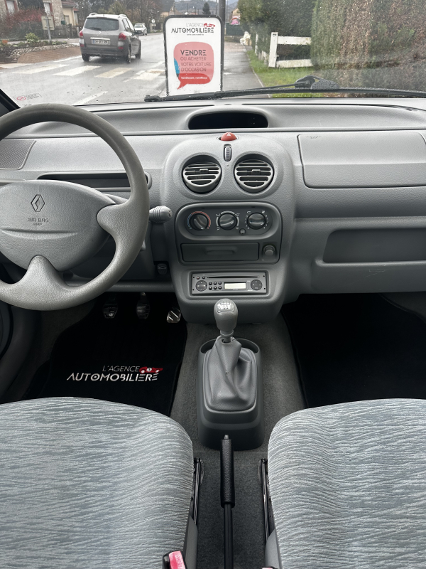 Renault Twingo — 23