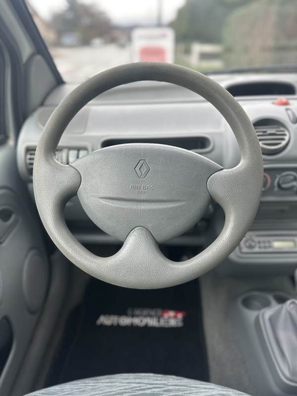 Renault Twingo — 22