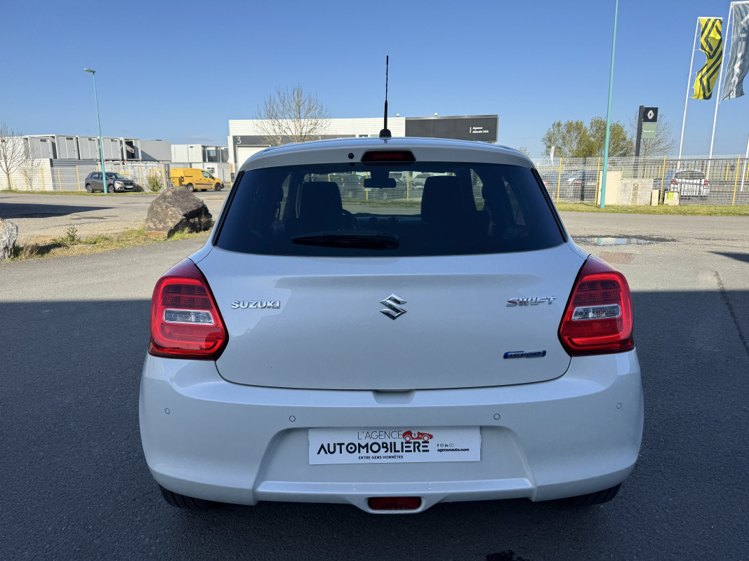 Suzuki Swift — 6