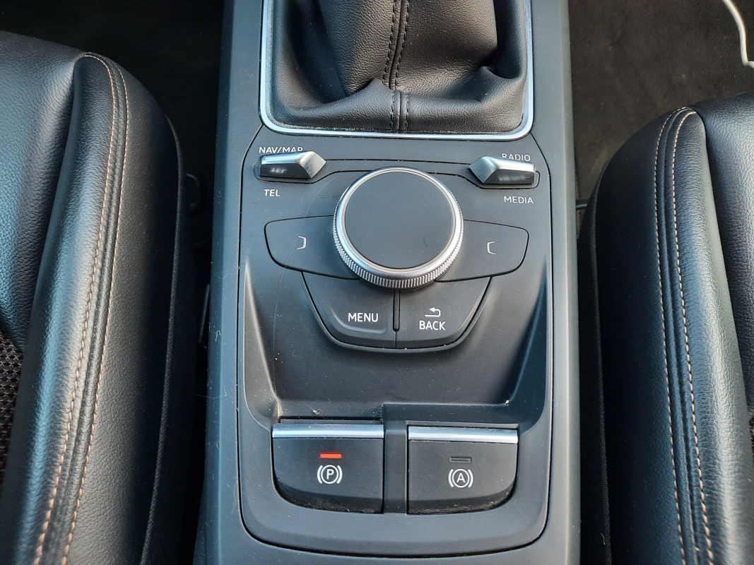 Audi Q2 — 22