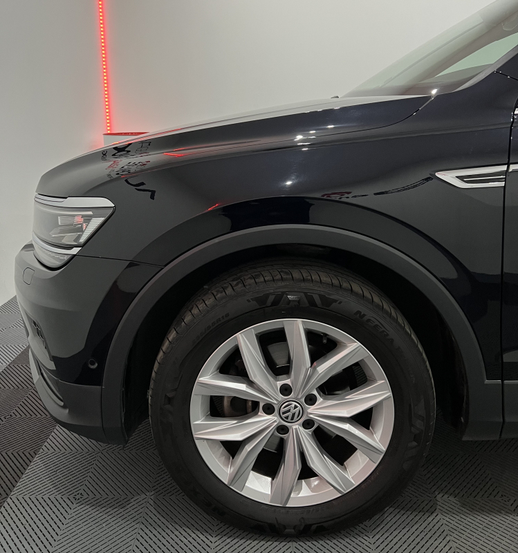 Volkswagen Tiguan Allspace — 23
