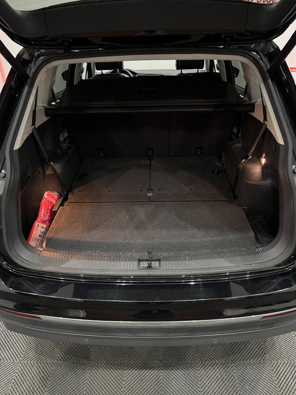 Volkswagen Tiguan Allspace — 19