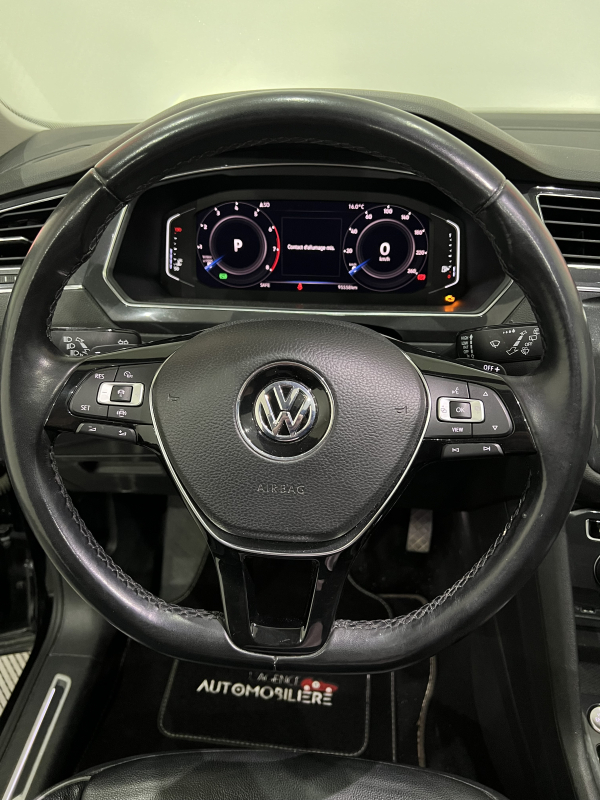 Volkswagen Tiguan Allspace — 26