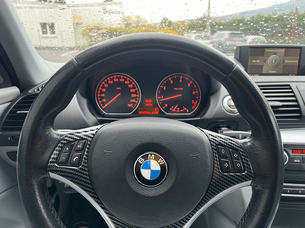 Bmw Série 1 — 18