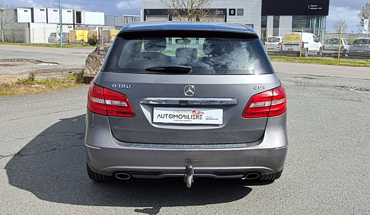 Mercedes Classe B — 6