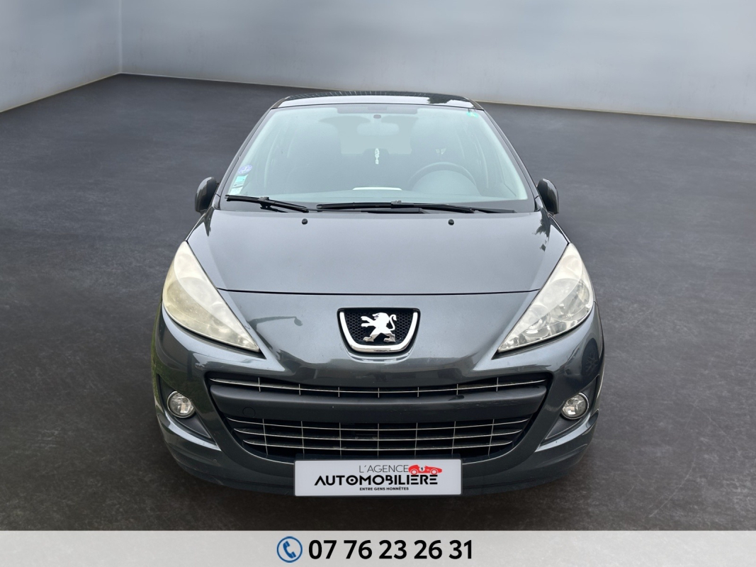 Peugeot 207 — 7