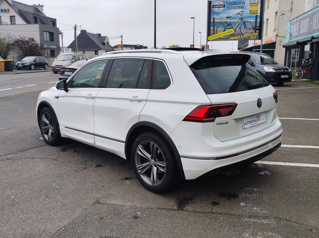 Volkswagen Tiguan — 9