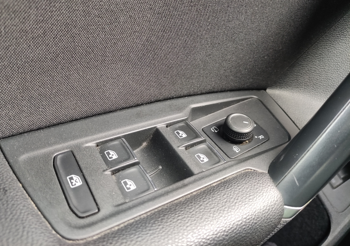 Volkswagen Tiguan — 27