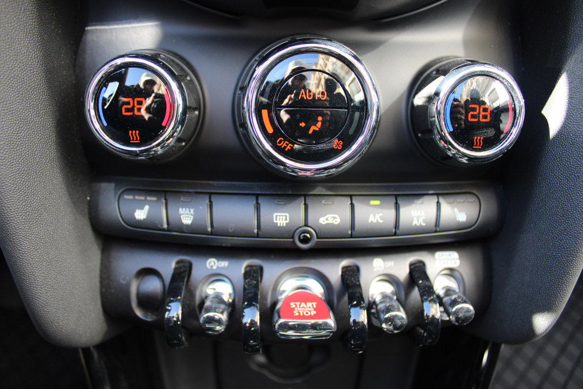 Mini Cooper — 18