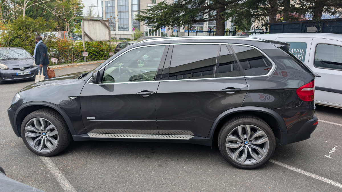 Bmw X5 — 4