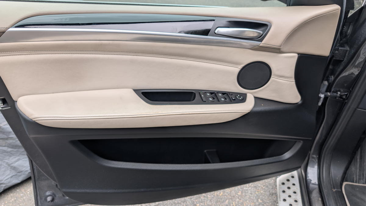 Bmw X5 — 11
