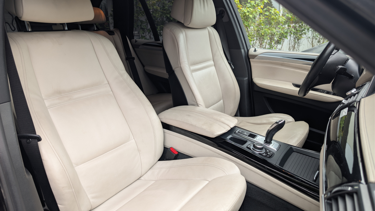Bmw X5 — 13