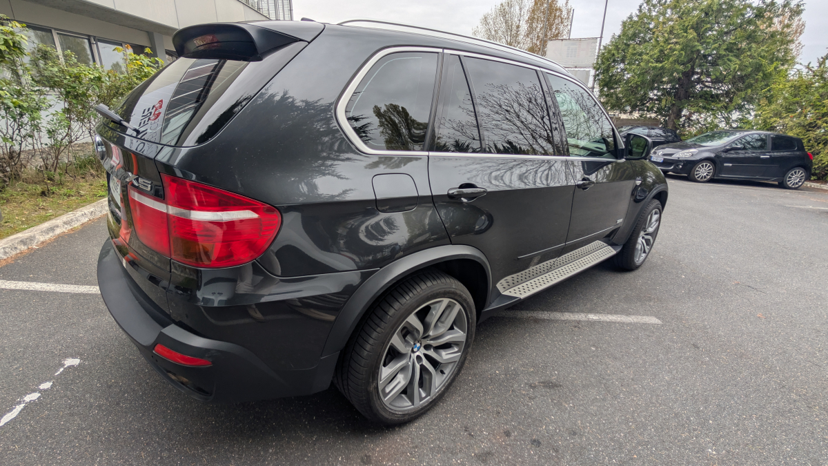 Bmw X5 — 7
