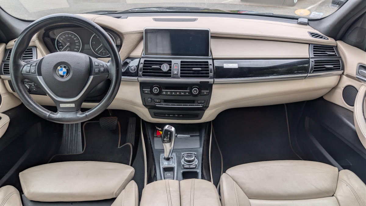 Bmw X5 — 18