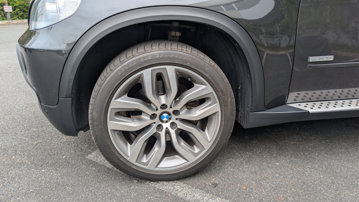 Bmw X5 — 35