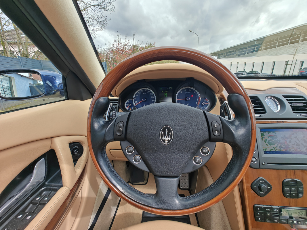 Maserati Quattroporte — 18