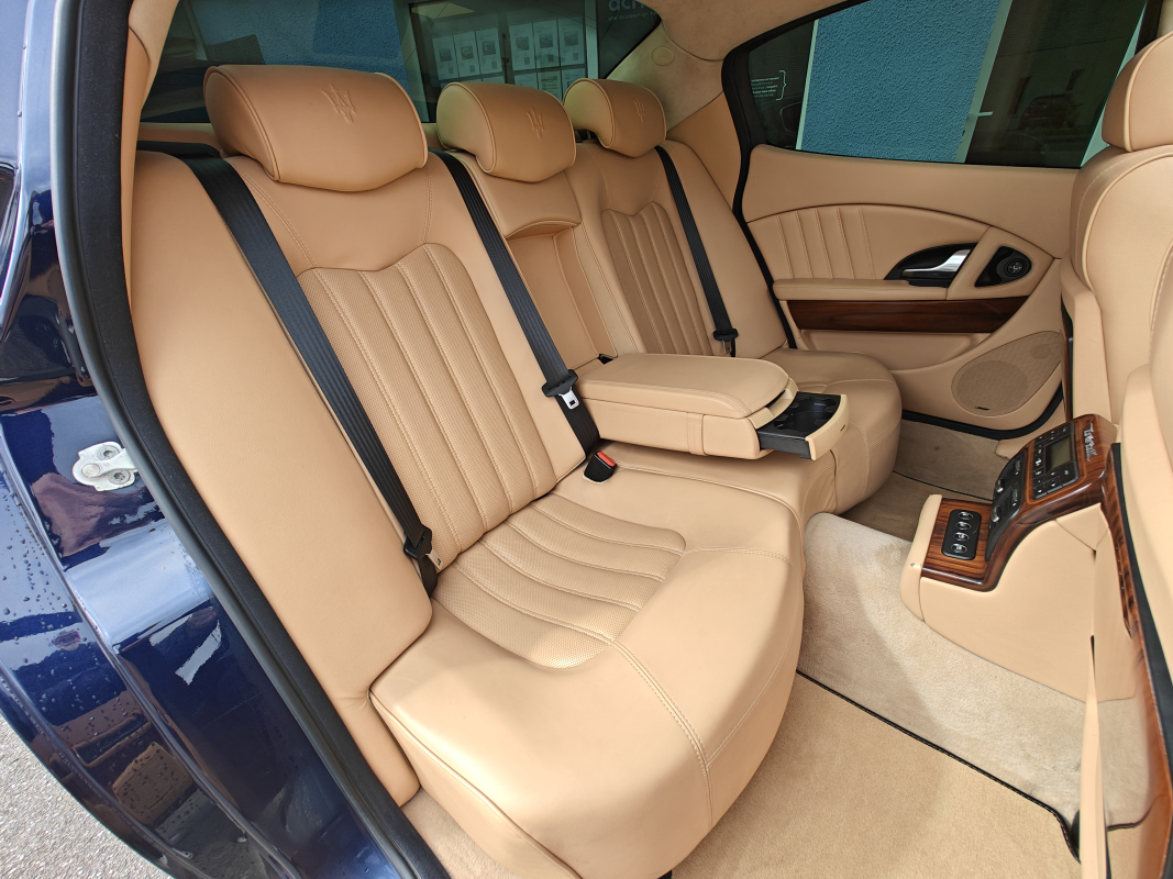 Maserati Quattroporte — 13