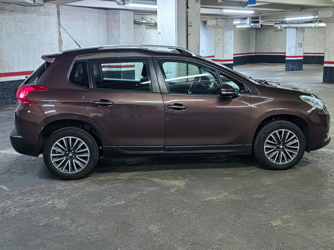 Peugeot 2008 — 6