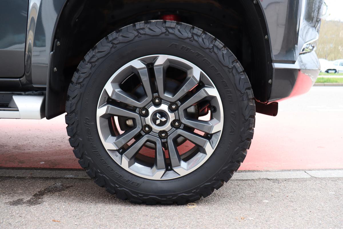 Mitsubishi L200 — 34