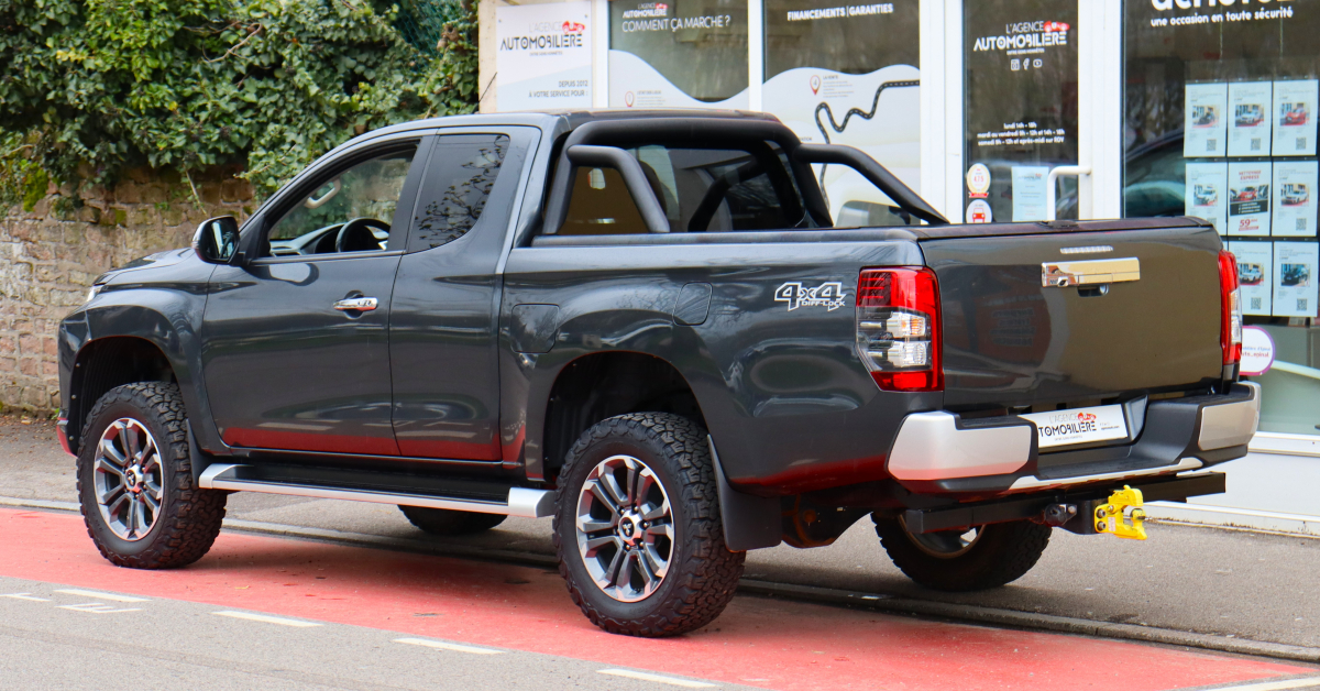 Mitsubishi L200 — 3