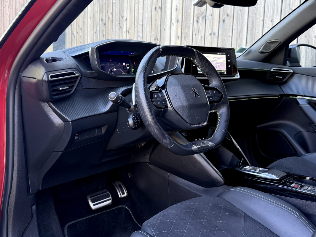 Peugeot 2008 — 5