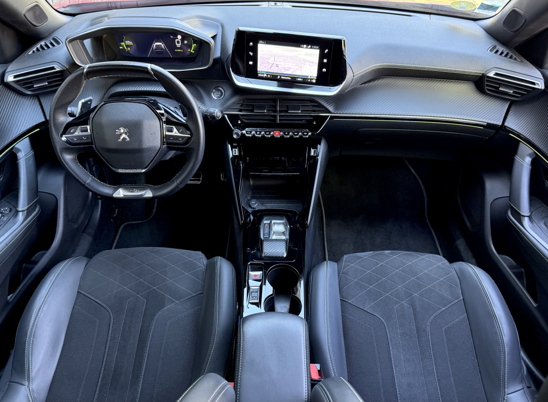 Peugeot 2008 — 6