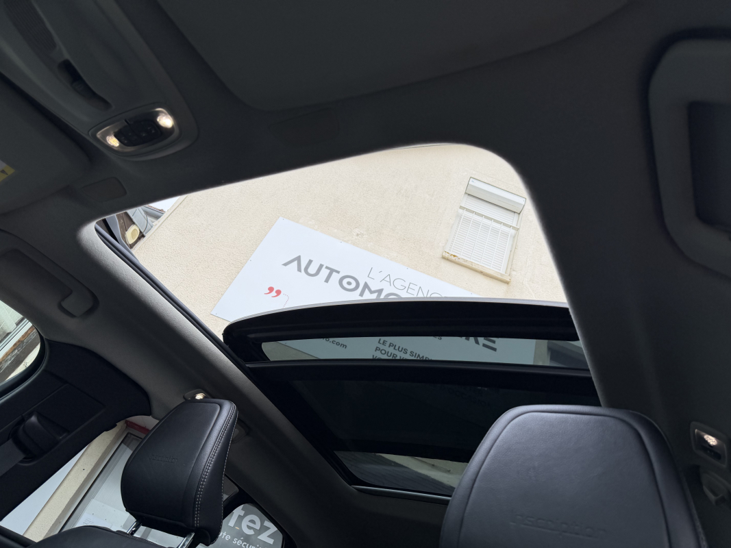 Volvo XC40 — 22