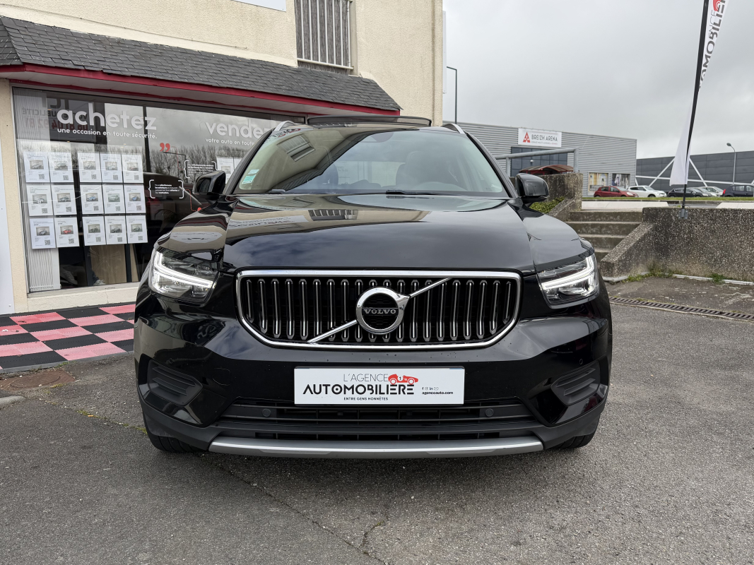 Volvo XC40 — 8