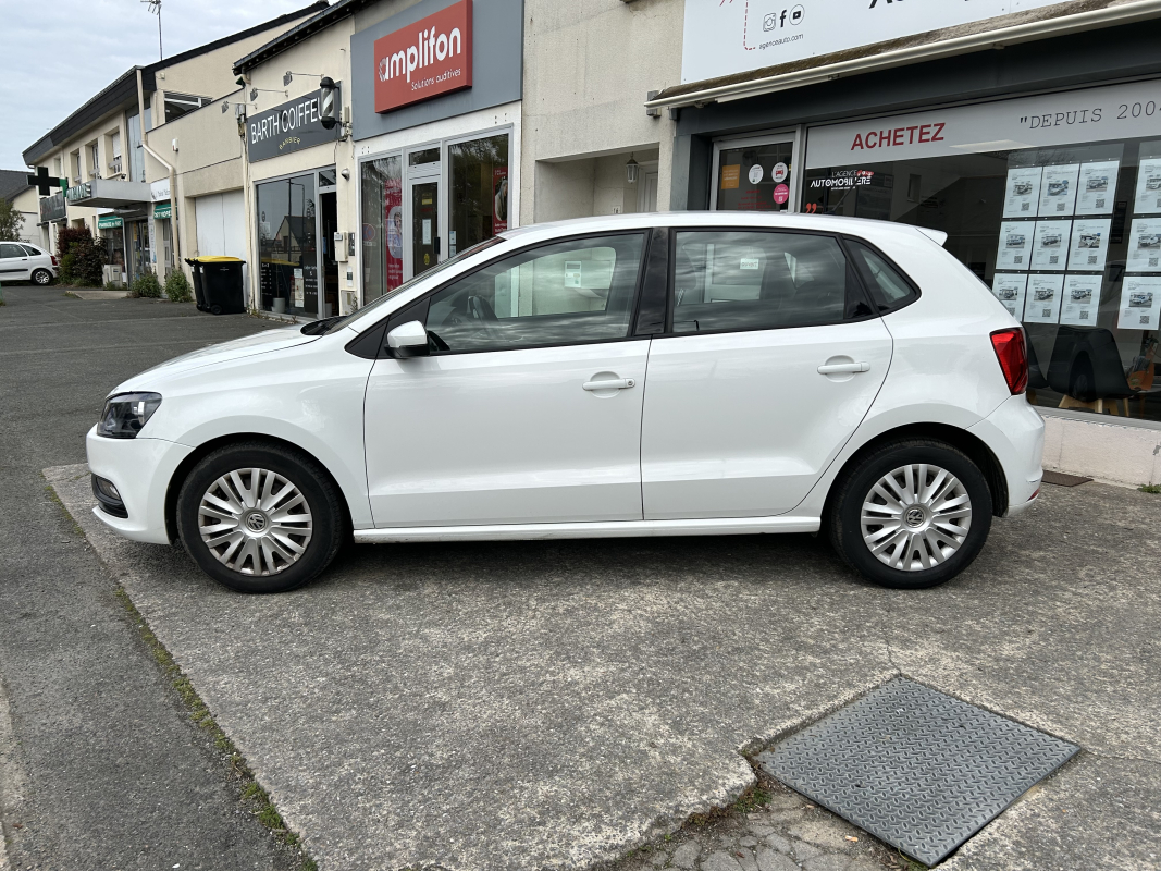 Volkswagen Polo — 8