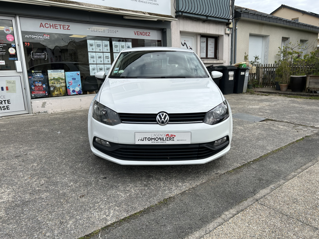 Volkswagen Polo — 2
