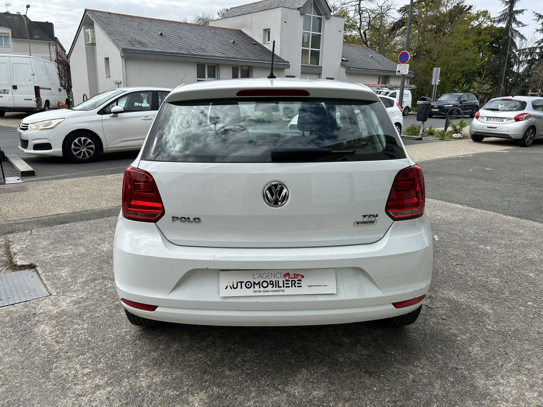 Volkswagen Polo — 6