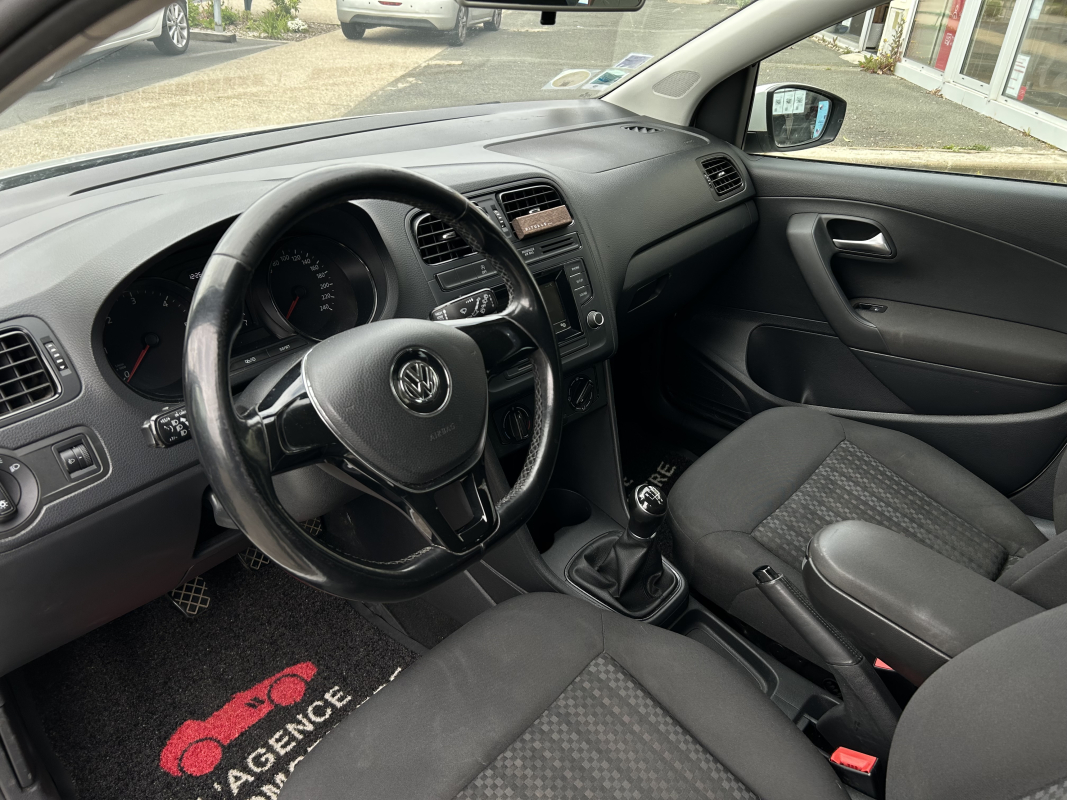 Volkswagen Polo — 10