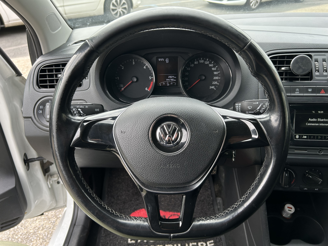 Volkswagen Polo — 14