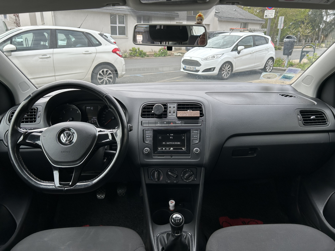 Volkswagen Polo — 11