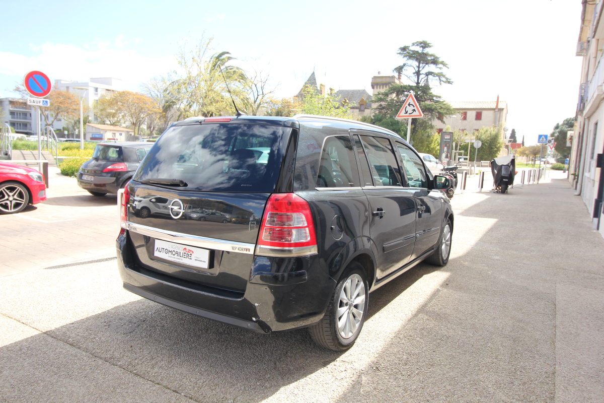 Opel Zafira — 5