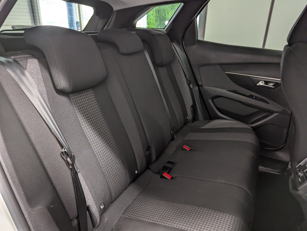 Peugeot 3008 — 16